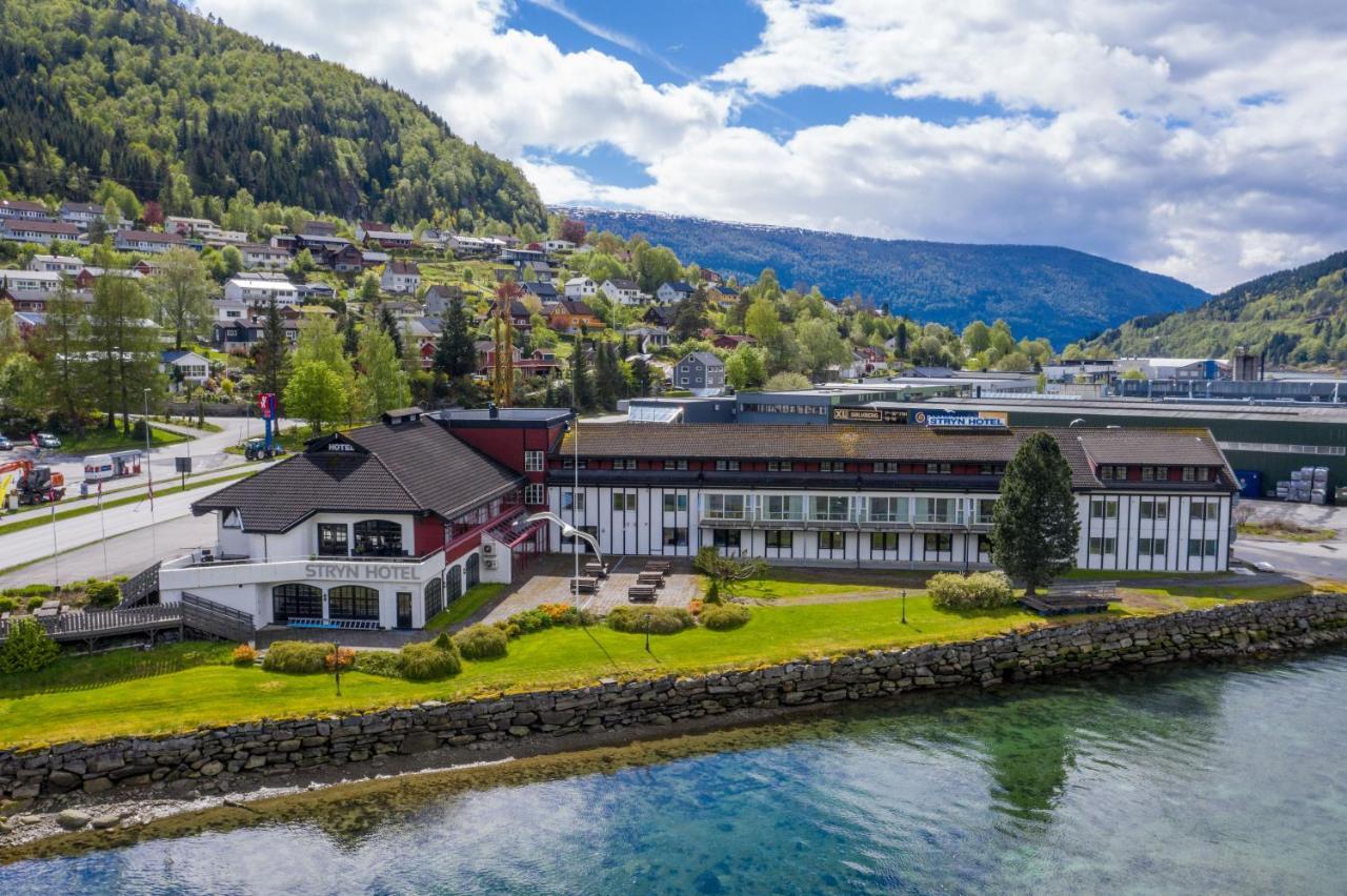 Stryn Hotel Esterno foto