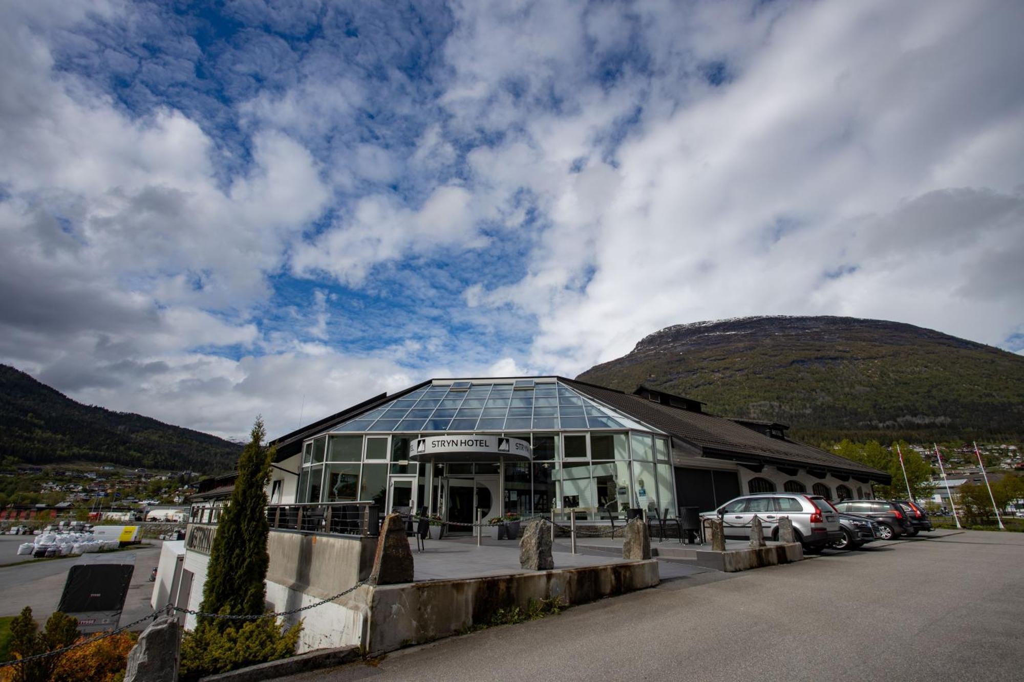 Stryn Hotel Esterno foto